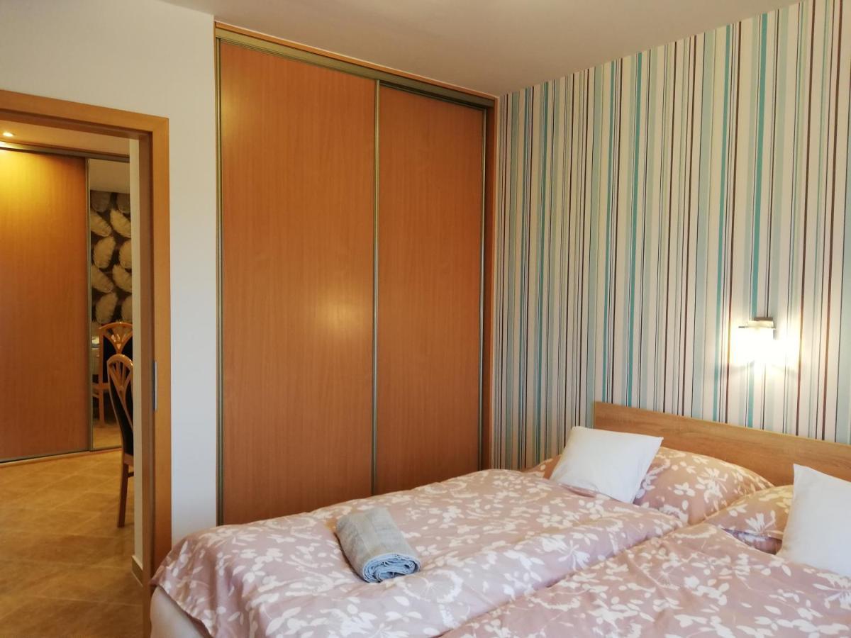 Boroka Apartman Хевіз Екстер'єр фото